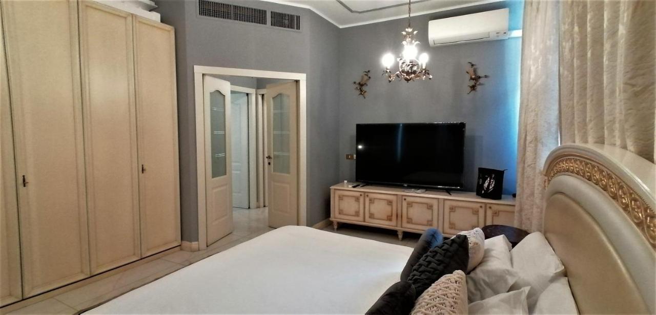 Mercanti Apts Via Passarella Apartamento Milán
