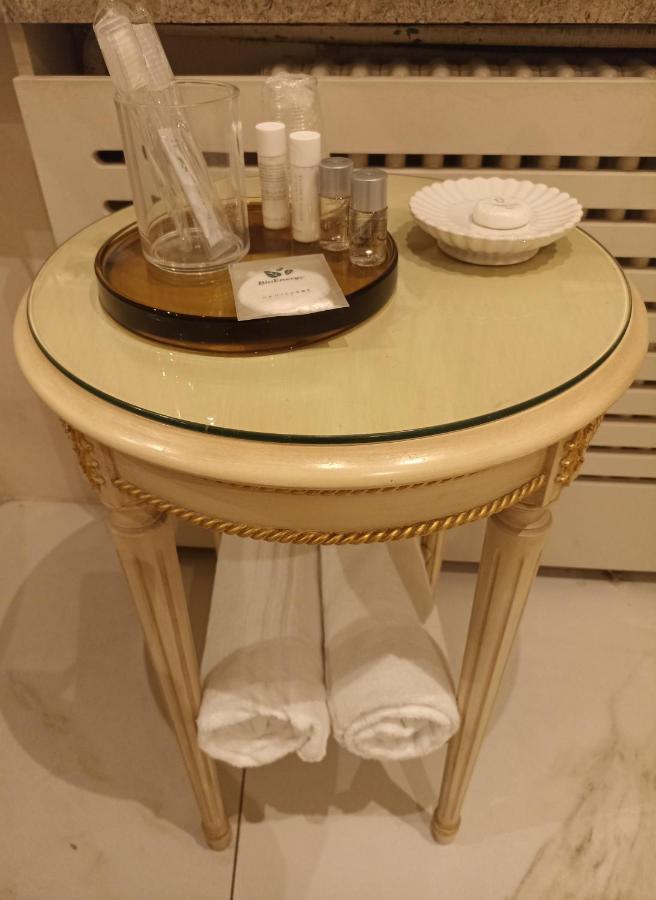 Mercanti Apts Via Passarella Apartamento